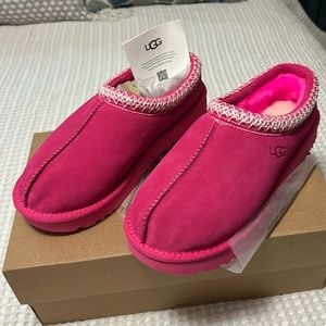 NIB UGG Taffy Pink Tasman Women’s US9